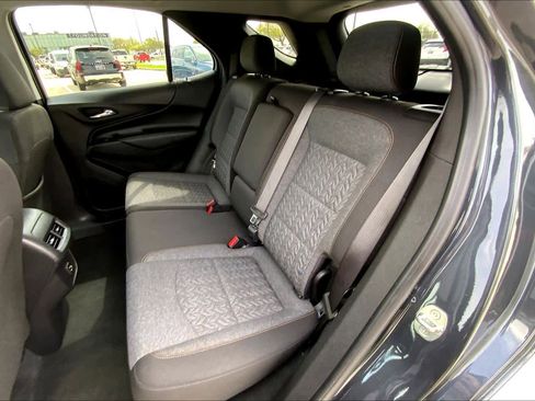 Used 2023 Chevrolet Equinox LT image 20