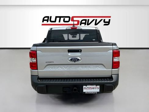 Used 2024 Ford Maverick Lariat w/ FX4 Off-Road Package AWD/4WD image 6