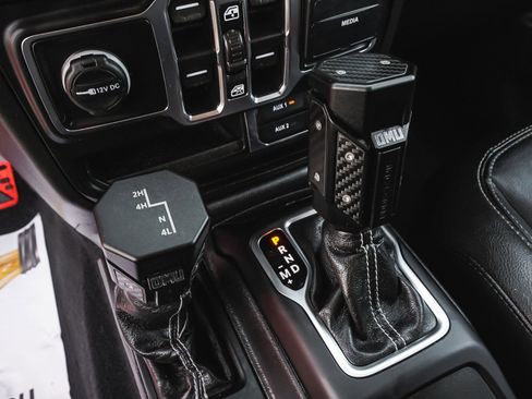 Used 2021 Jeep Gladiator Overland w/ Popular Equipment Package AWD/4WD image 27