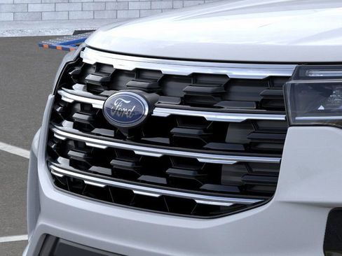 New 2026 Ford Explorer Active image 17