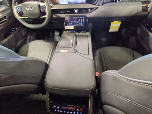New 2026 INFINITI QX80 Autograph w/ Premium Cargo Package image 29
