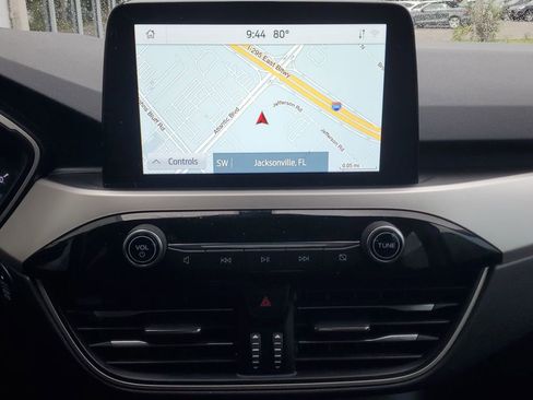Used 2020 Ford Escape SEL FWD image 29