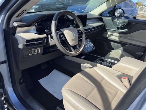 Certified 2022 Lincoln Corsair AWD w/ Premium Package image 16