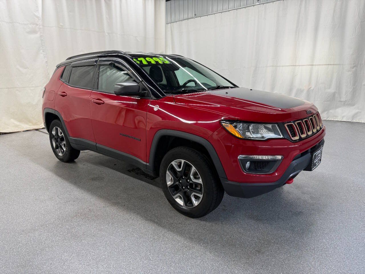 Used 2018 Jeep Compass Trailhawk w/ Cold Weather Group AWD/4WD image 3