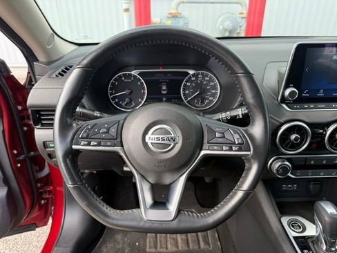 Certified 2023 Nissan Sentra SV w/ Trunk Package FWD image 15