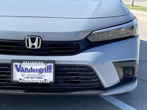 Used 2024 Honda Civic Sport image 8