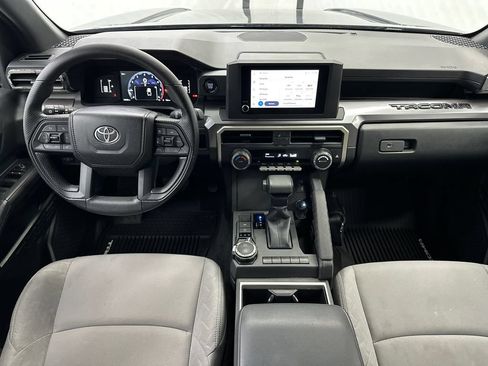 Used 2024 Toyota Tacoma SR5 AWD/4WD image 21
