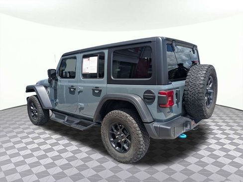 Used 2024 Jeep Wrangler Unlimited AWD/4WD image 5