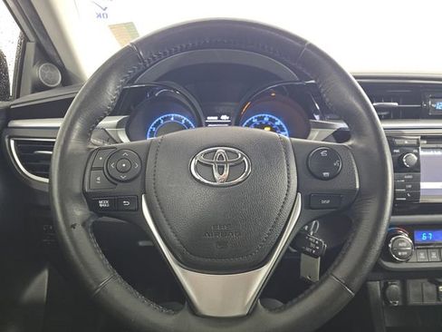 Used 2015 Toyota Corolla S image 23