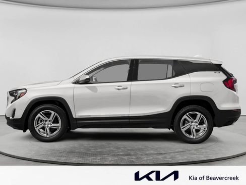 Used 2019 GMC Terrain SLE w/ Driver Convenience Package AWD/4WD image 3