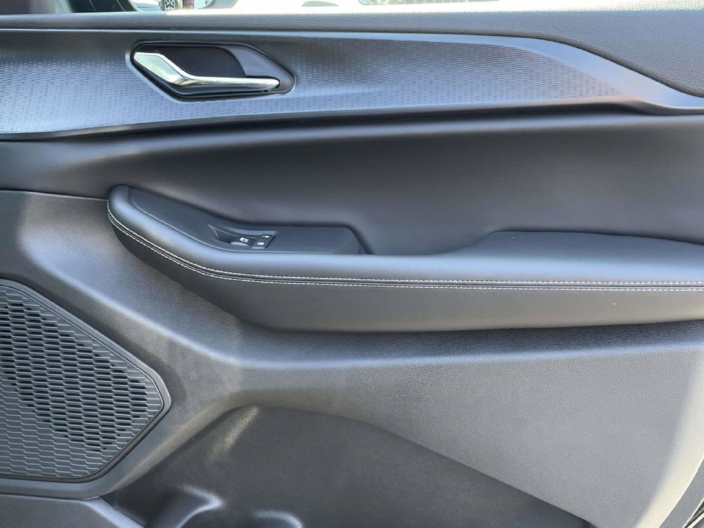 New 2027 Jeep Grand Cherokee 4WD image 17