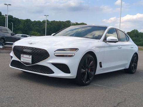Used 2023 Genesis G70 2.0T w/ Sport Prestige Package AWD/4WD image 7