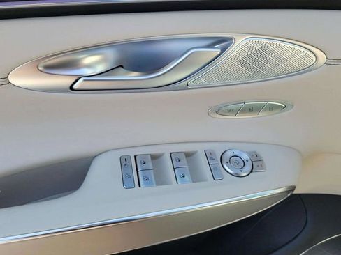 New 2026 Genesis GV70 2.5T Select AWD/4WD image 24