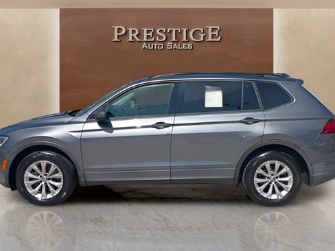 Used 2019 Volkswagen Tiguan S w/ Driver Assistance Package FWD image 2