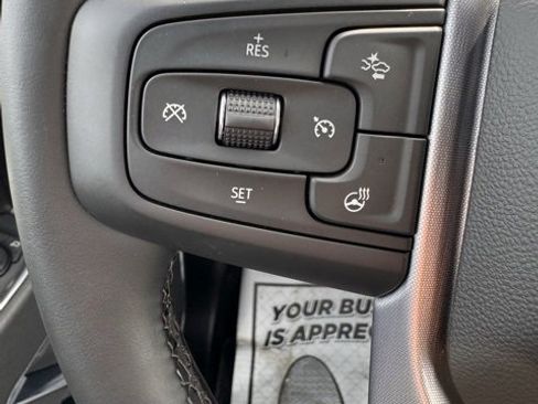 Used 2025 GMC Sierra 1500 Elevation image 27