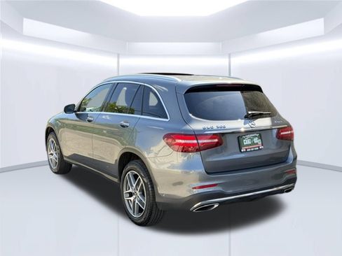 Used 2019 Mercedes-Benz GLC 300 4MATIC image 7