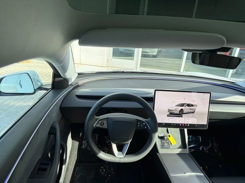Used 2025 Tesla Model 3 Long Range AWD/4WD image 14