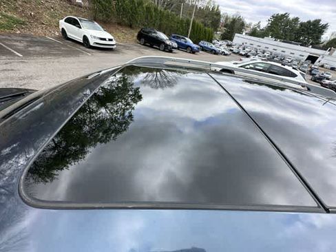 Used 2014 Nissan Rogue SL w/ SL Premium Package image 6