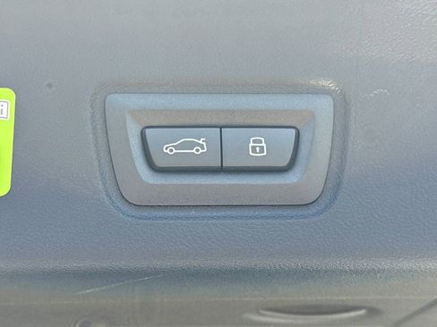 New 2026 BMW i4 eDrive40 w/ Parking Assistance Package RWD image 12