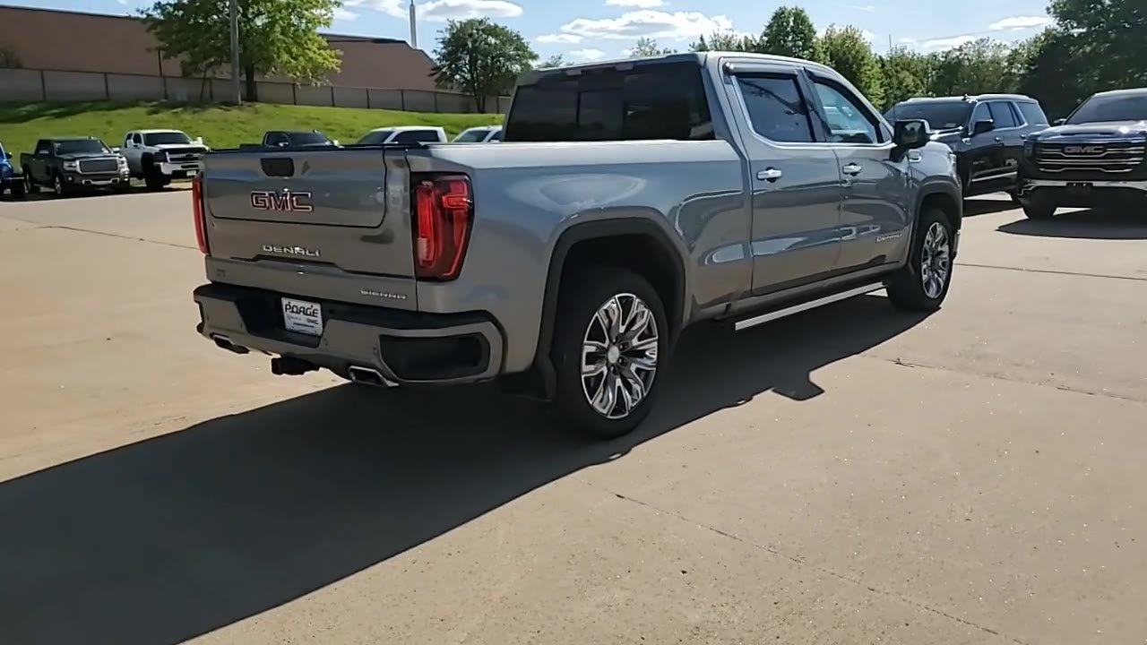 Used 2023 GMC Sierra 1500 Denali w/ Denali Reserve Package AWD/4WD image 8