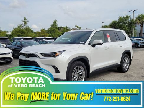 New 2026 Toyota Grand Highlander AWD image 1