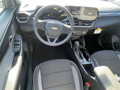 New 2026 Chevrolet TrailBlazer LS image 11