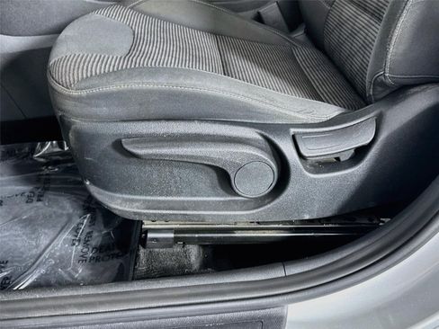Used 2020 Kia Niro LXS FWD image 19