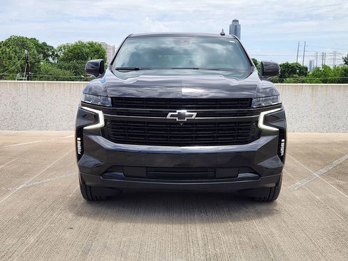 Used 2023 Chevrolet Tahoe RST w/ RST Performance Edition AWD/4WD image 2