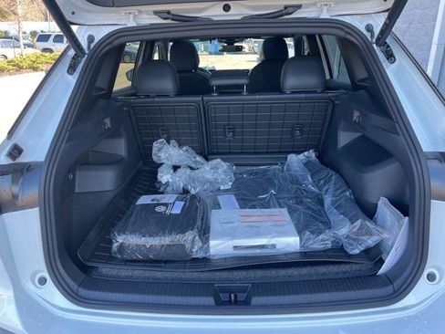 New 2026 Volkswagen Tiguan SE R-Line FWD image 23