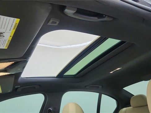 Used 2021 BMW 330i Sedan image 57