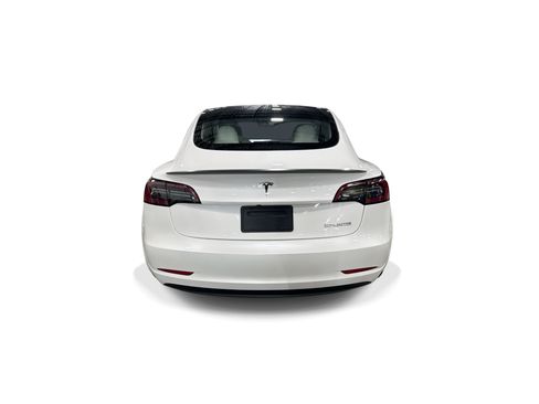 Certified 2023 Tesla Model 3 Performance AWD/4WD image 5