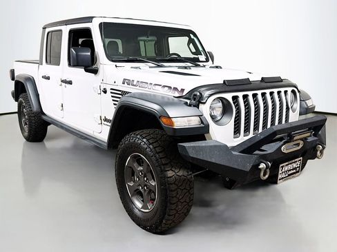 Used 2020 Jeep Gladiator Rubicon w/ Trailer Tow Package image 3