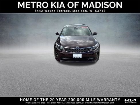 Used 2017 Kia Optima EX w/ Premium Package FWD image 9