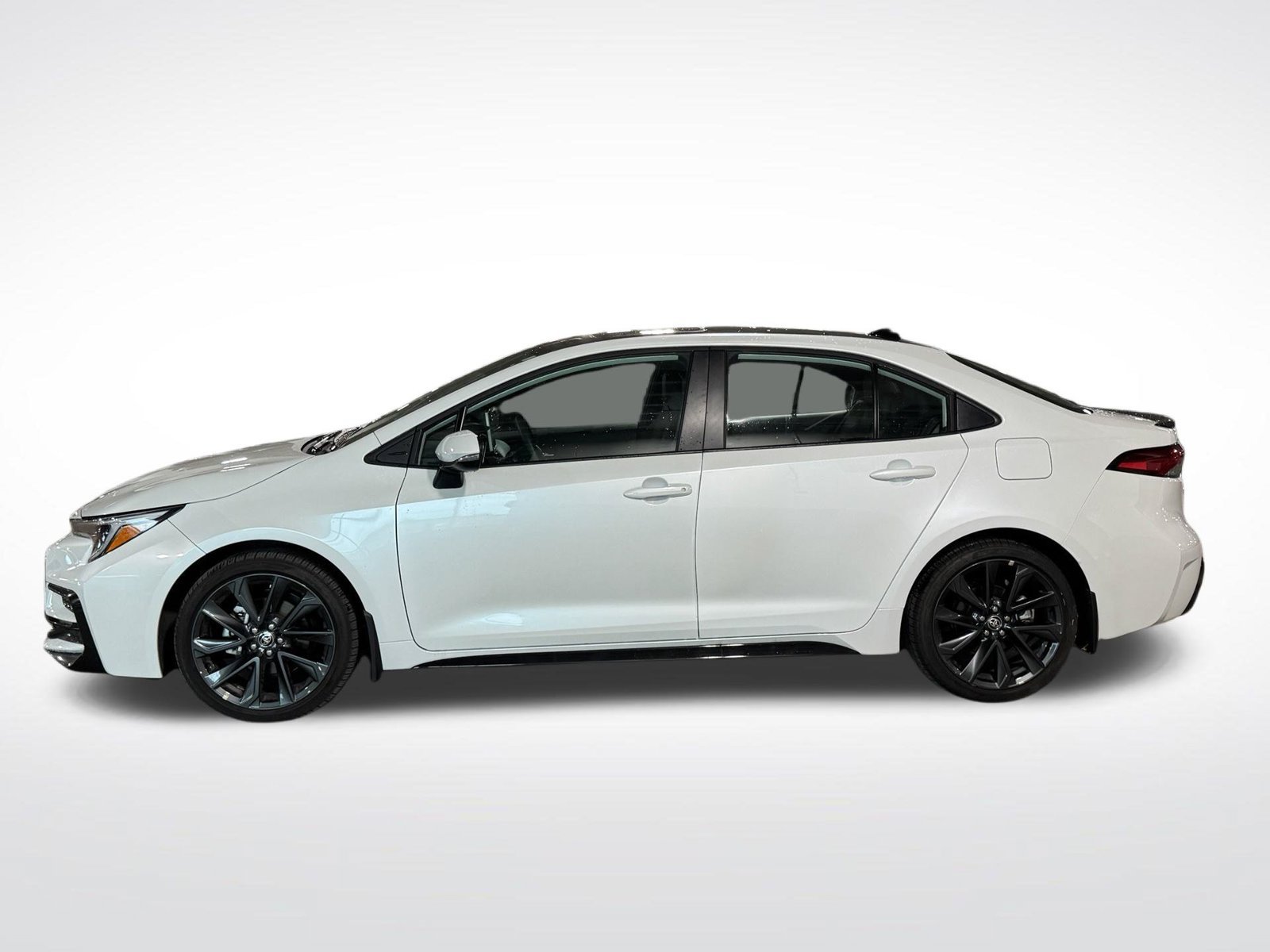 Used 2026 Toyota Corolla XSE FWD image 7