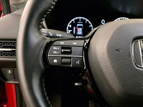 Used 2025 Honda HR-V EX-L image 17