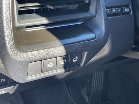 New 2026 Toyota Prius Plug-In Hybrid image 12