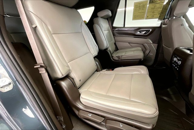 Used 2021 GMC Yukon SLT w/ SLT Premium Package AWD/4WD image 18