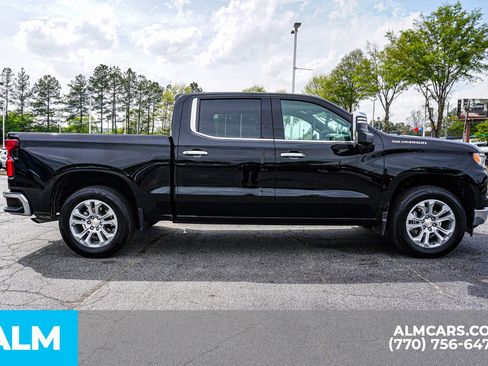 Used 2025 Chevrolet Silverado 1500 LTZ w/ LTZ Convenience Package II RWD image 11