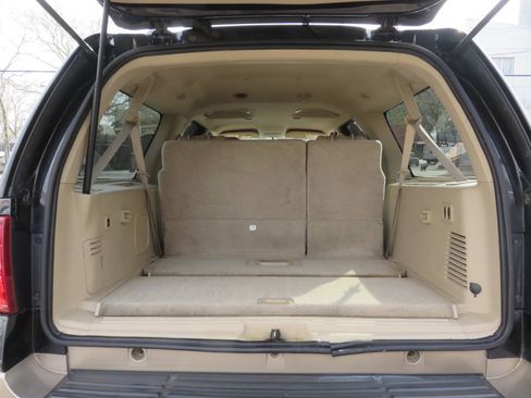 Used 2014 Ford Expedition EL XLT w/ Equipment Group 202A AWD/4WD image 26