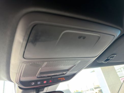 Used 2025 Buick Enclave Preferred image 22