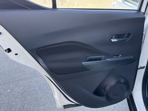 Used 2023 Nissan Kicks SV FWD image 51
