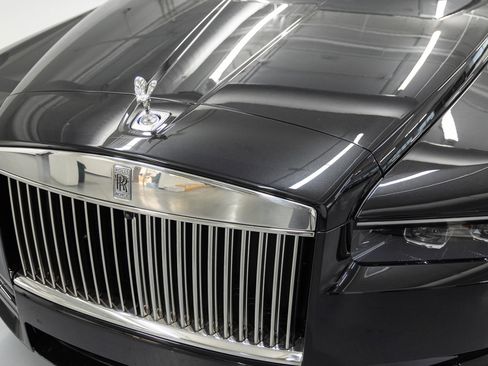 New 2026 Rolls-Royce Cullinan image 10