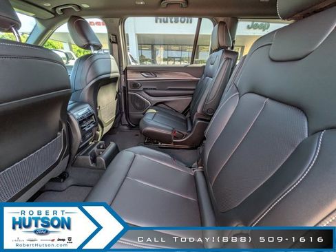New 2026 Jeep Grand Cherokee L Limited RWD image 15