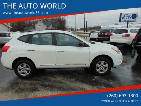 Used 2012 Nissan Rogue S image 1