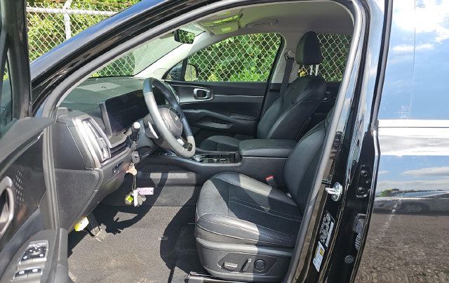 Used 2025 Kia Sorento EX AWD/4WD image 5