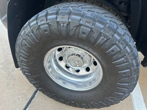 Used 2021 RAM 3500 Laramie AWD/4WD image 11