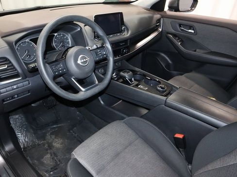 Certified 2023 Nissan Rogue SV image 27