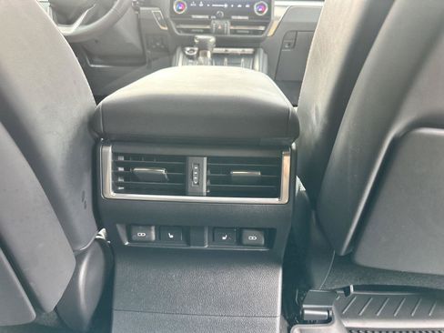 Used 2025 Lexus GX 550 AWD/4WD image 13