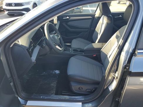 New 2026 Volkswagen Jetta SE image 16