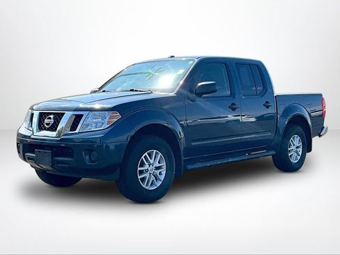 Used 2015 Nissan Frontier SV AWD/4WD image 37